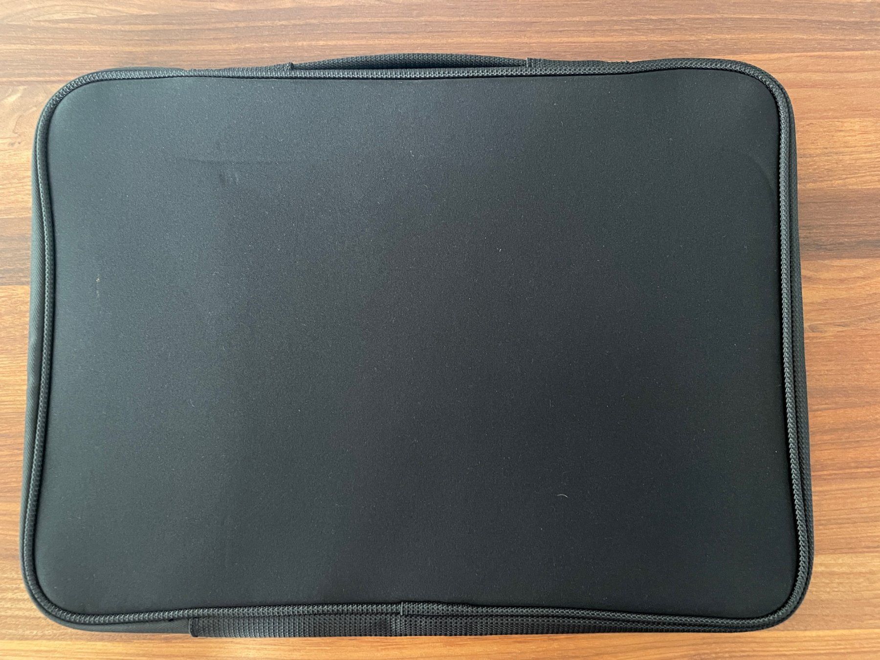 Lenovo Borse: Laptop Schutzhülle / Sleeve / Tasche 14" – Nuovo e nell'imballaggio originale da Laupen BE venduto da sabale 2