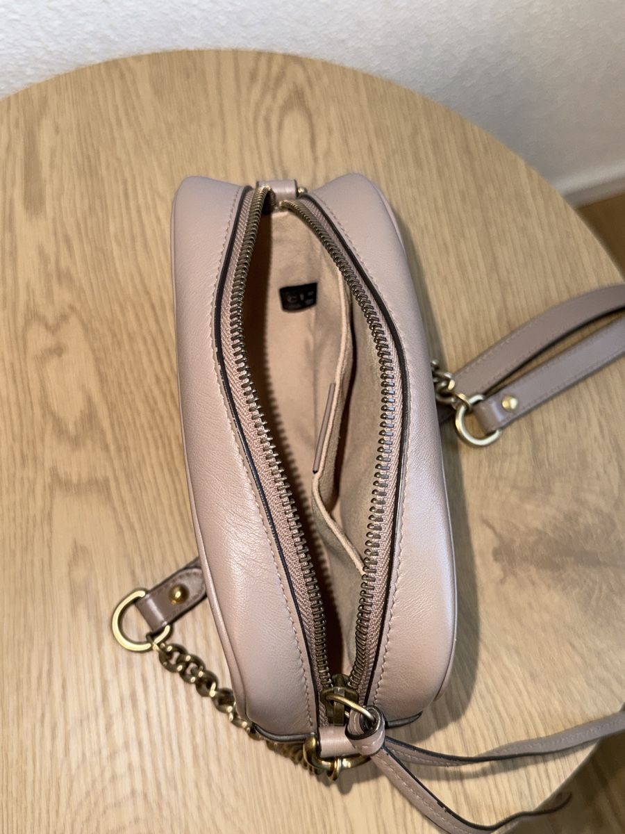 Gucci Borse da donna: Gucci Marmont Camera Bag Leder Taupe – Usato da Frauenfeld venduto da Ariuki 3