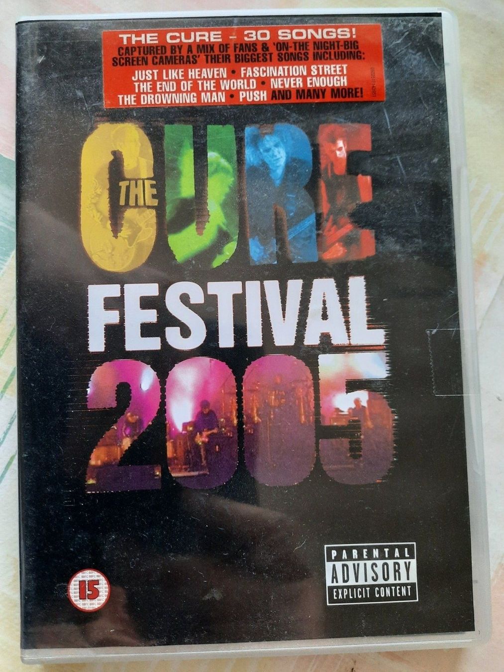 Alle DVDs: DVD The Cure - Festival 2005 – Gebraucht aus Pully von bro_n52j