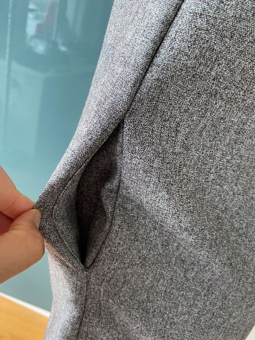 Vestiti: Kleid Damen Gr.S grau – Usato da Duebendorf venduto da Alexandertreyer 3
