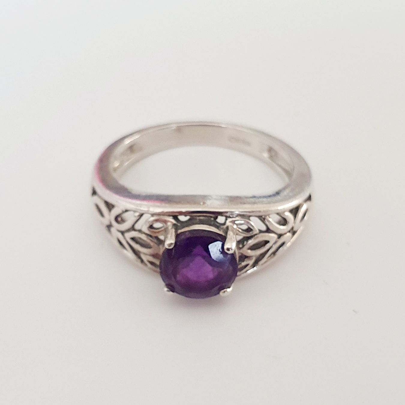 Anelli: Silberring mit Amethyst Edelstein - Grösse 18.2 mm💍 – Usato da Kreuzlingen venduto da Wunderkiste123