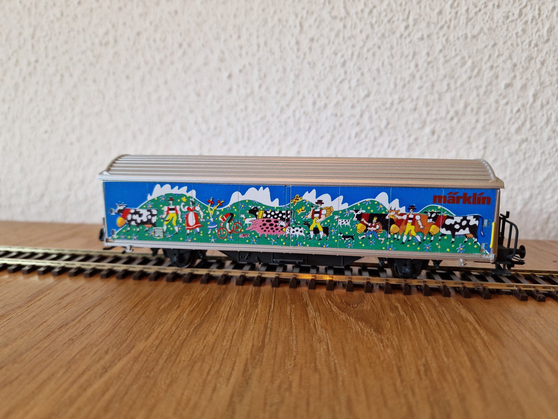 Märklin Modellini di ferrovie: Märklin Alpaufzugwagen H0 – Usato da Matten b. Interlaken venduto da lor_hr9w 1