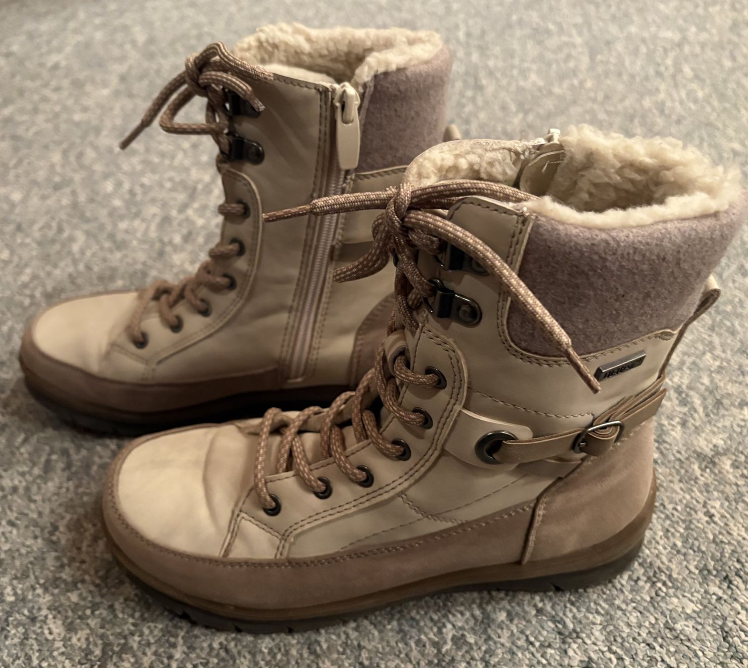 Dosenbach Damenschuhe: Winterstiefel – Gebraucht aus Neukirch-Egnach von Phion 1