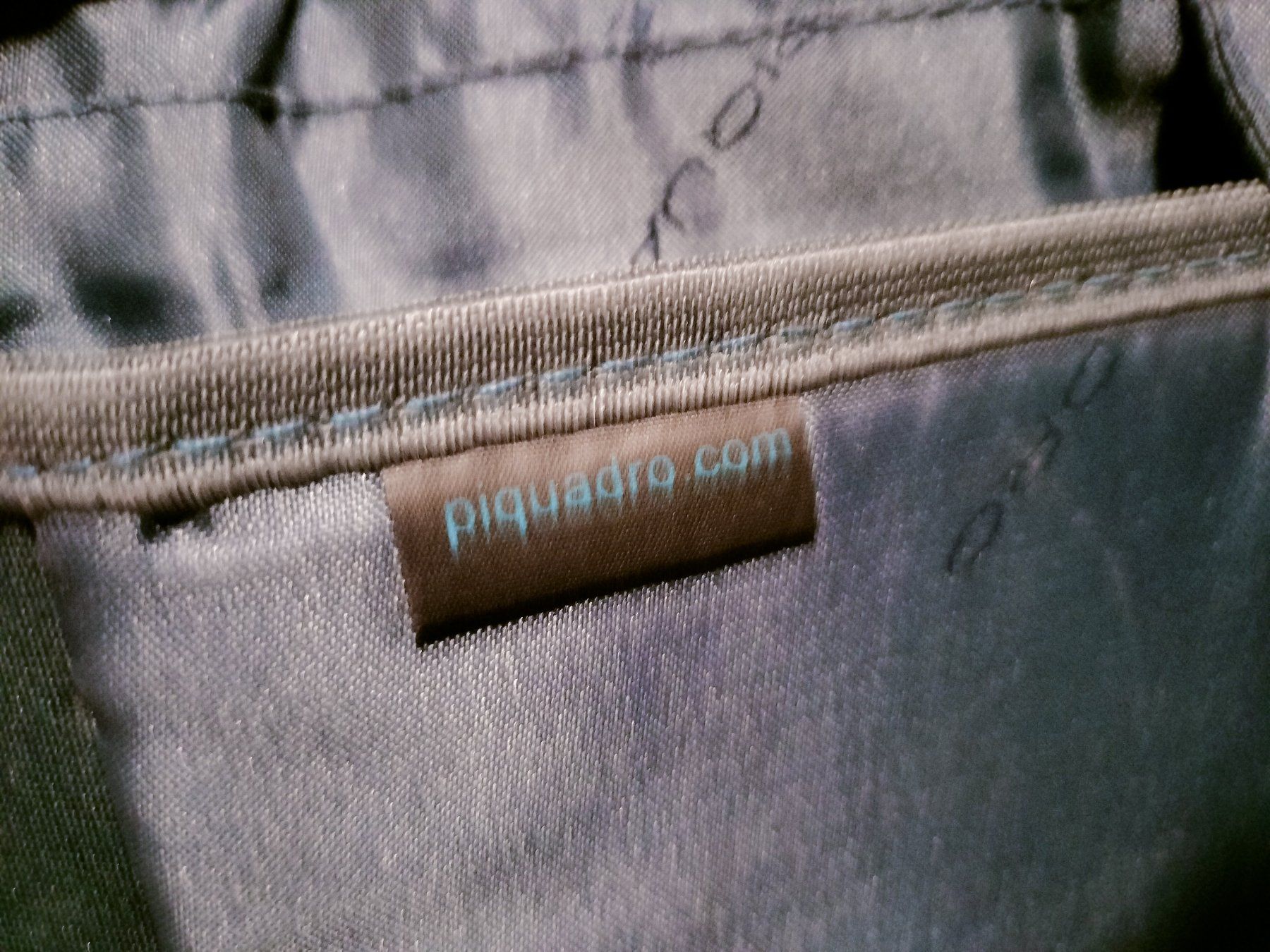 Piquadro Borse da donna: NEU Piquadro Laptoptasche – Nuovo (secondo la descrizione) da Gordevio venduto da LadyTicino 9