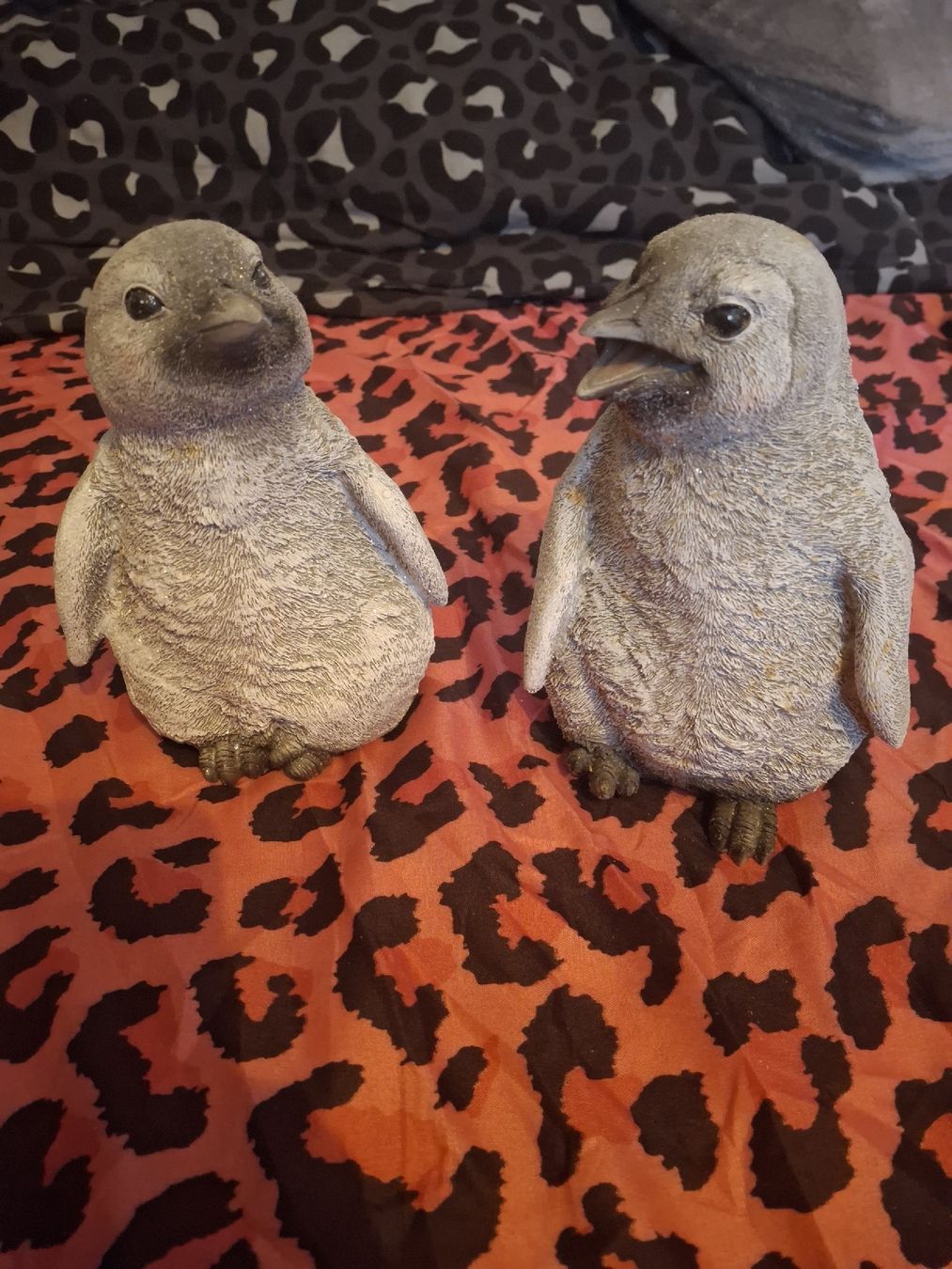 Tutte le decorazioni: 2 süsse deko penguins  – Nuovo (secondo la descrizione) da Alpnach Dorf venduto da dek_s78g