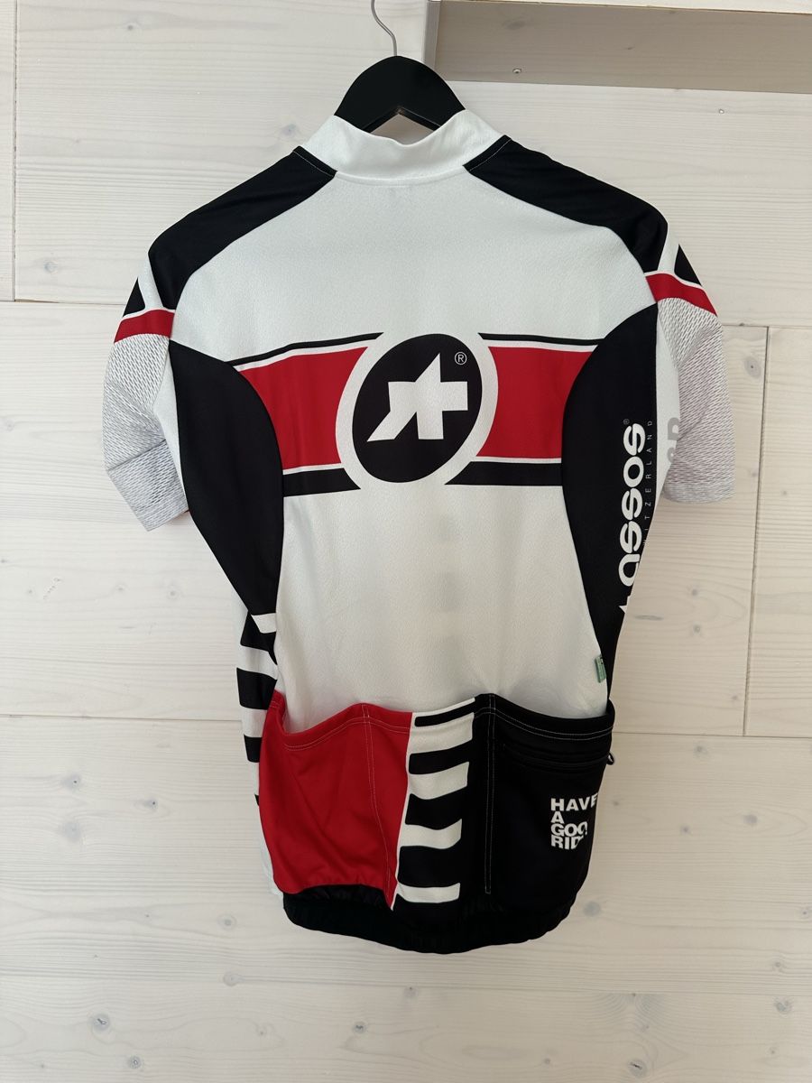 Assos Leibchen & Hosen: Maillot de vélo Assos, été, Taille L – Gebraucht aus Lugnorre von Steph_4 1