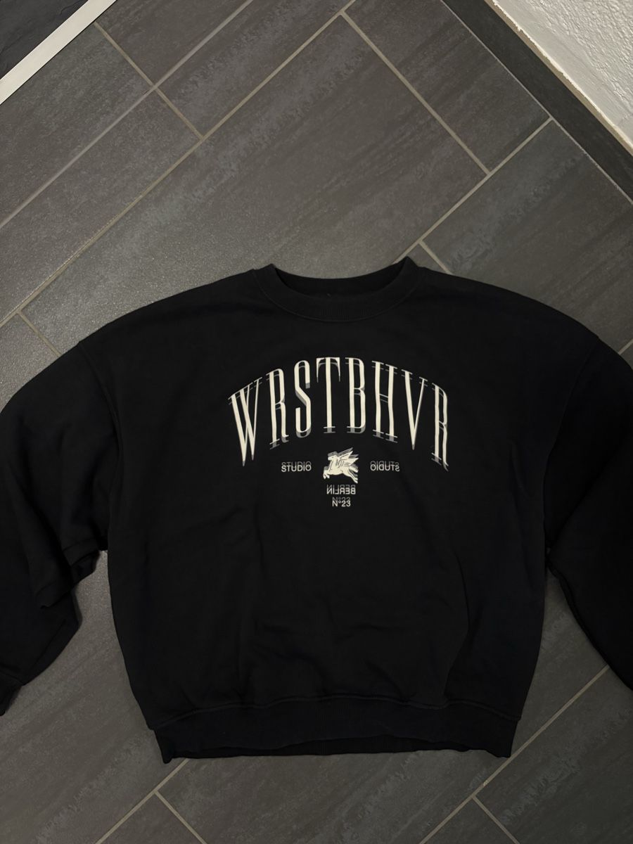 Pullover & Sweatshirts: WRSTBHVR Studio Sweatshirt L  – Gebraucht aus Rümlang von svent 2