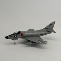 Maquette avion militaire A-4 Skyhawk US Marines.
