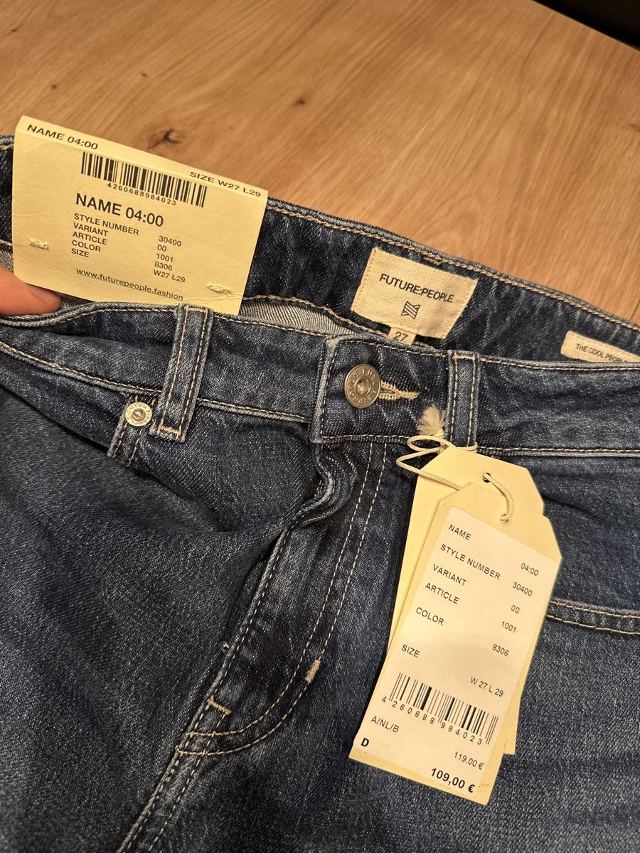 Jeans: Mom Jeans Grösse 27/29 – Neu und originalverpackt aus Zofingen von kat_gbm9 1