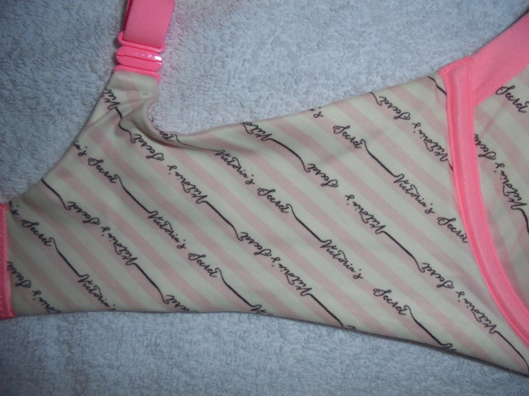 Victoria's Secret Altra biancheria intima: VICTORIA'S SECRET BH GRÖSSE 80 E – Nuovo e nell'imballaggio originale da Aarau Rohr venduto da PinkSchwein 2
