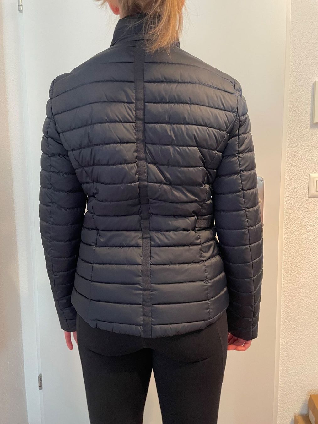 Gerry Weber Giacche: Gerry Weber leichte Daunenjacke gr.38 – Usato da Winkel venduto da jen_5wrx 3