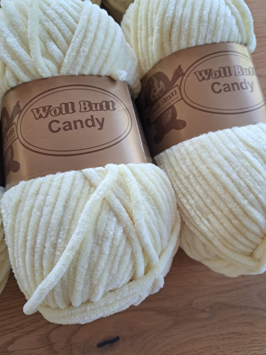 Laine: 750gr.Woll Butt Candy – Neuf (Voir description) à Ebnat-Kappel par Zurk 2