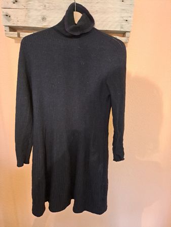 Damen Rollkragenkleid  Grösse L  lila/schwarz 100%Merinowoll
