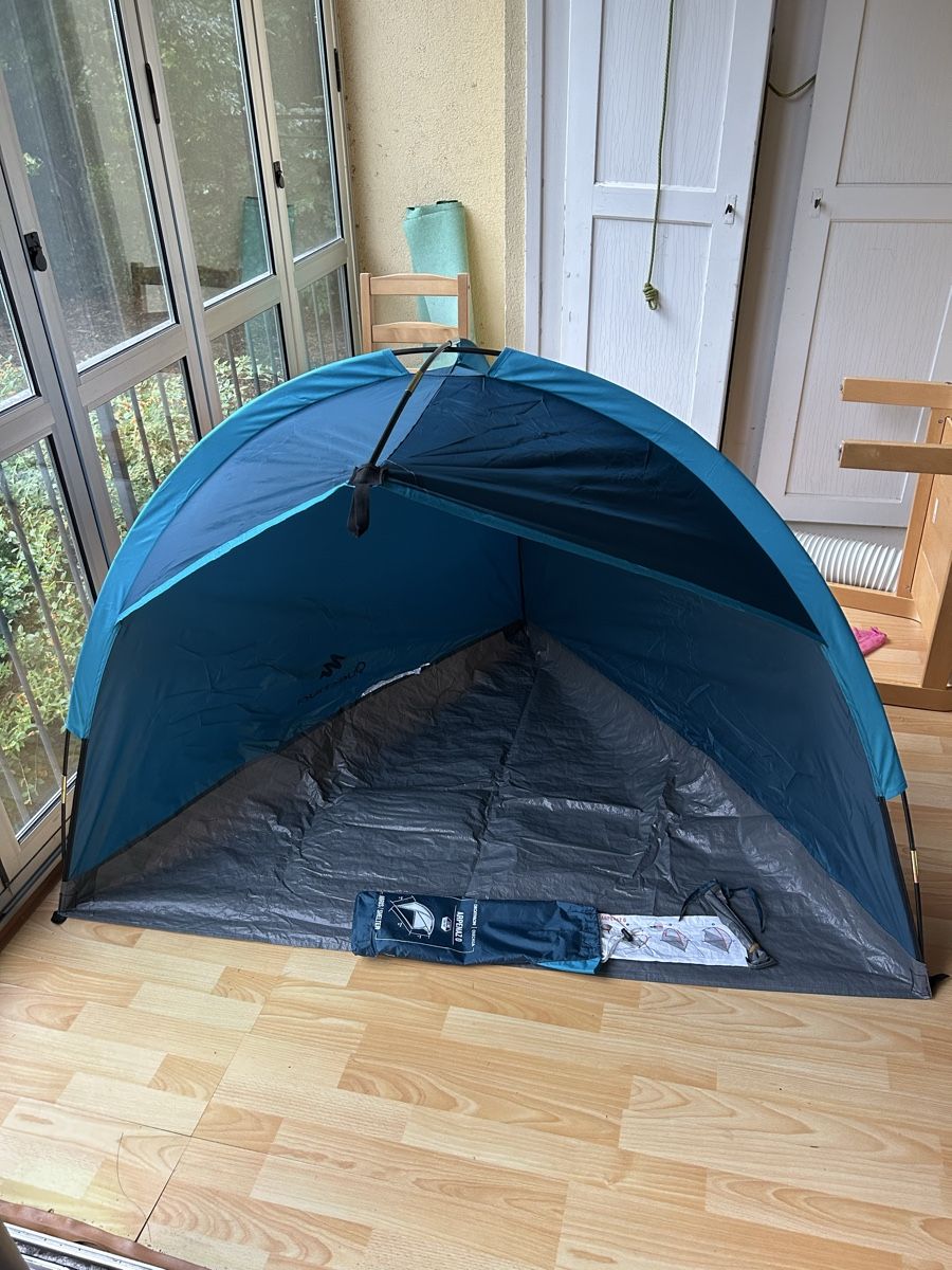 Decathlon Tende : Decathlon Quechua Arpenaz 0 beach Tent – Usato da Basel venduto da Andrewg88 2