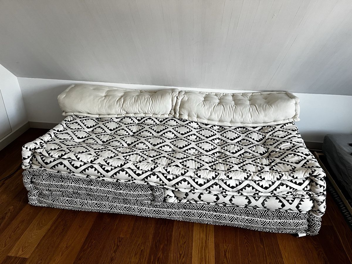 Vidaxl Divani: vidaXL 3-Sitzer Modularer Pouf Patchwork Stoff – Usato da Oberrieden venduto da MatthiasLe 3