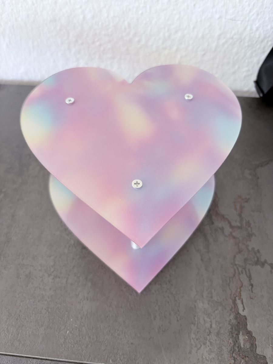 Toutes les décorations: Acryl Herz Ständer Display neu – Neuf (Voir description) à Frenkendorf par kokira