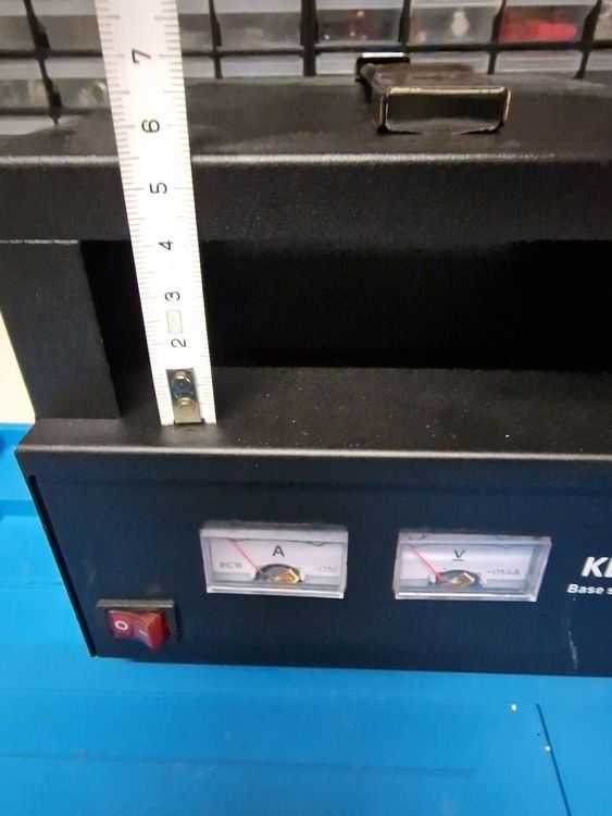 Radiocomunicazione: Funkgerät Netzteil mit Funkgerät Einschub 13.8V max. 30A – Usato da Zürich venduto da HB9EZE 1