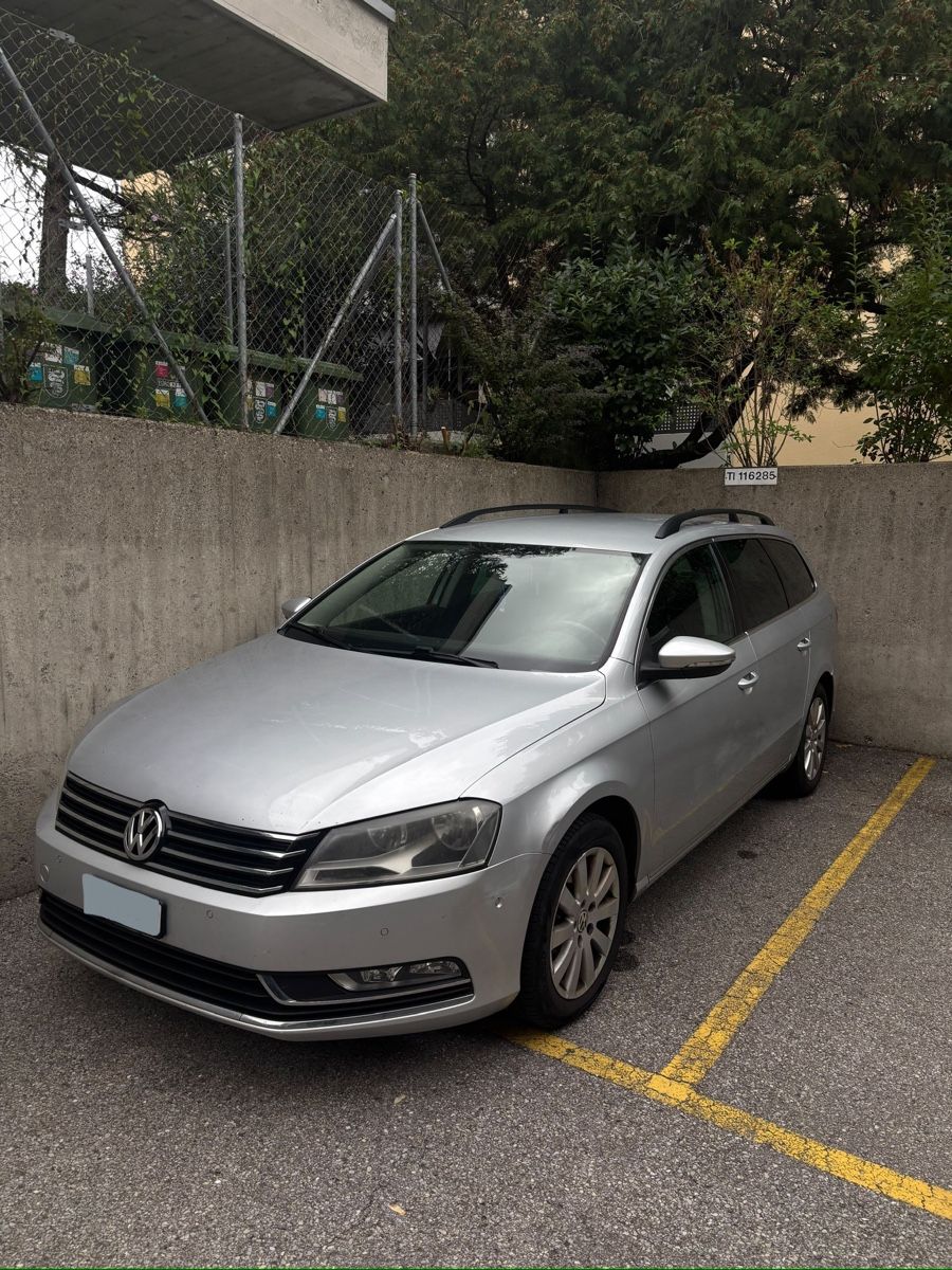 VW Automobili: VW Passat Variant 2.0TDI 4Motion – Usato da Claro venduto da NASSA091 2