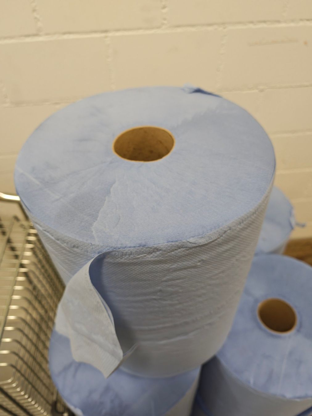 Papier: Industrierollen blau 9 Rollen 30cm Breite neu – D'occasion à Bilten par Biltner 3