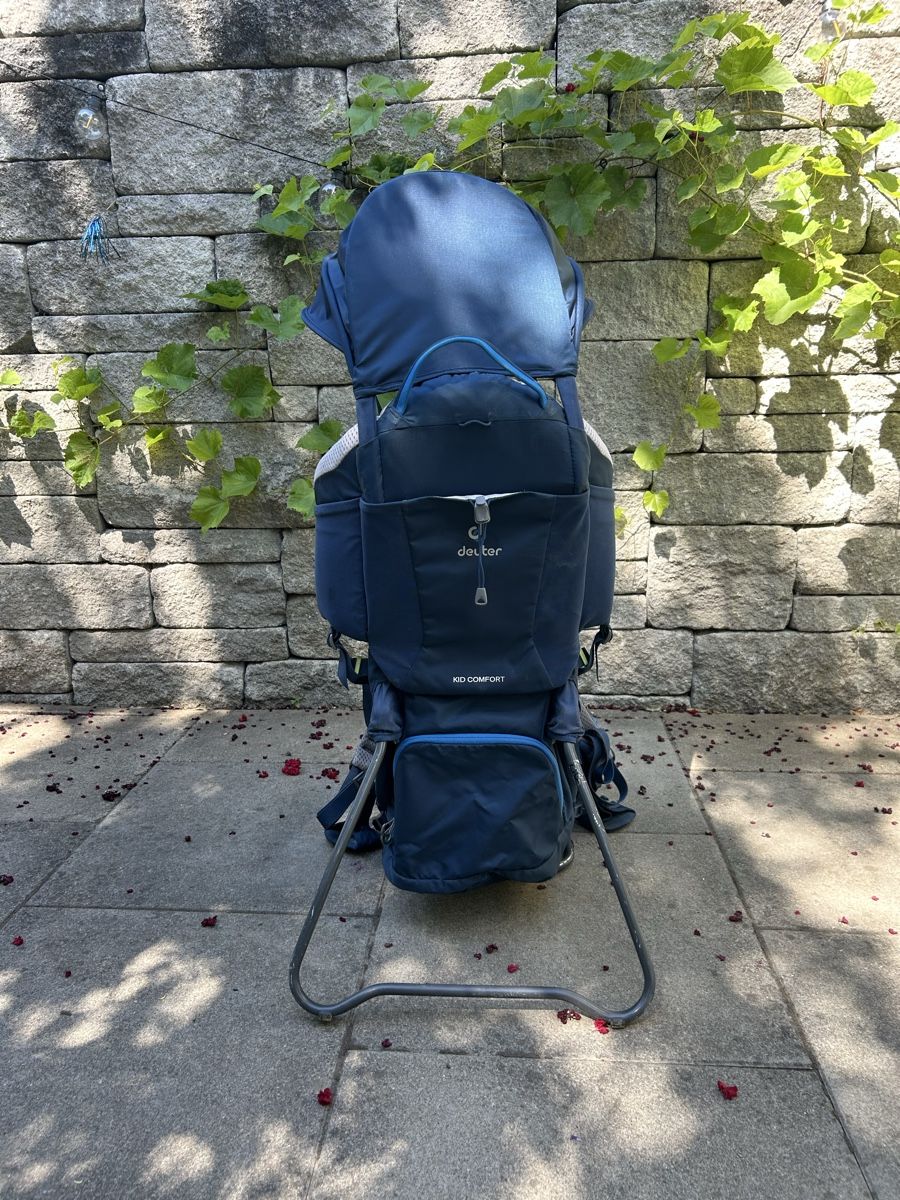 Deuter Zaini: Deuter Tragerucksack Kid Comfort – Usato da Basel venduto da pandafighter 1