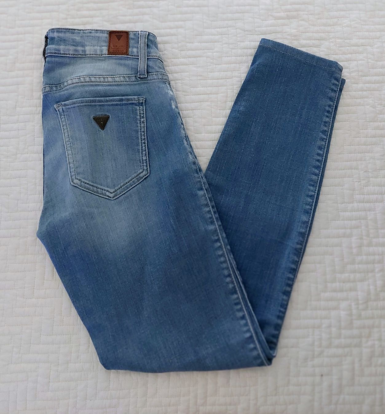 Guess Jeans: Guess jeans  – Usato da Zürich venduto da Martinlaehner