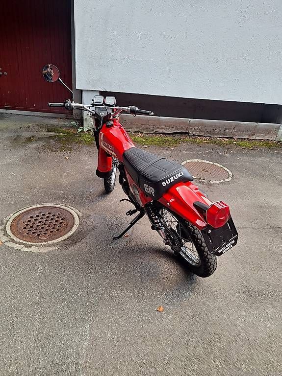 Suzuki Enduro: Suzuki TS125ER  Veteran/Oldtimer – D'occasion à Seewen SZ par balz5 2