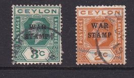 2 timbres CEYLAN- Sri Lanka - 1918 obl.  "War Stamp"