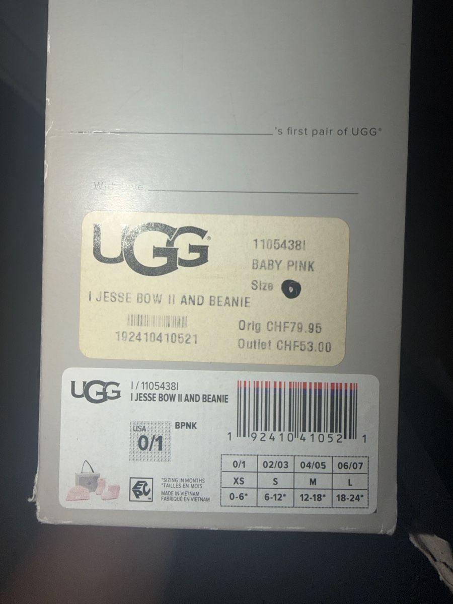 Scarpe per ragazze: UGG Set ,Grösse 0-6 Monate – Usato da Baden venduto da rin_2kly 2