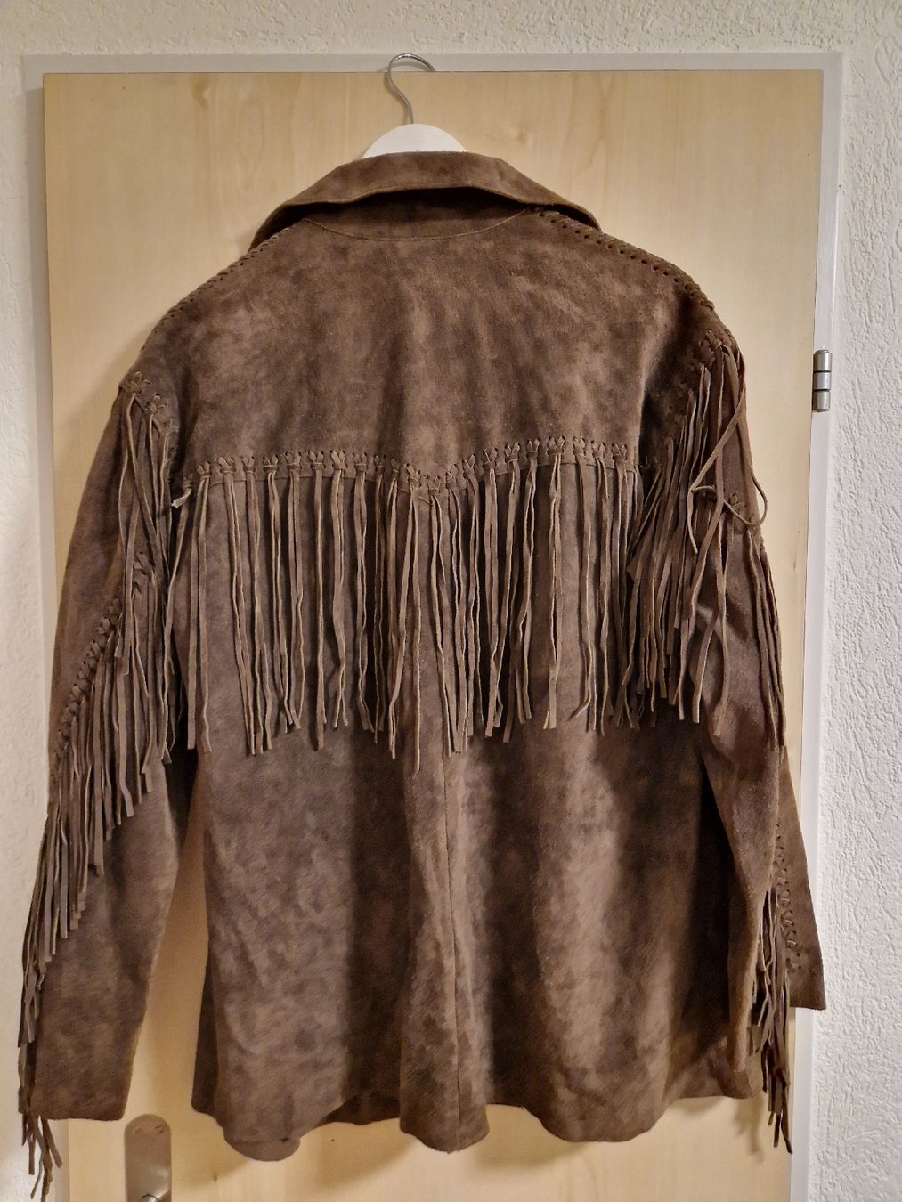 DKNY Giacche: DKNY Wildleder Jacke America – Usato da Jona venduto da HappyHappyHappyHappy 4