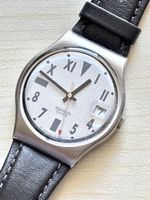 Swatch Uhr mit schwarzem Lederarmband guter Zustand