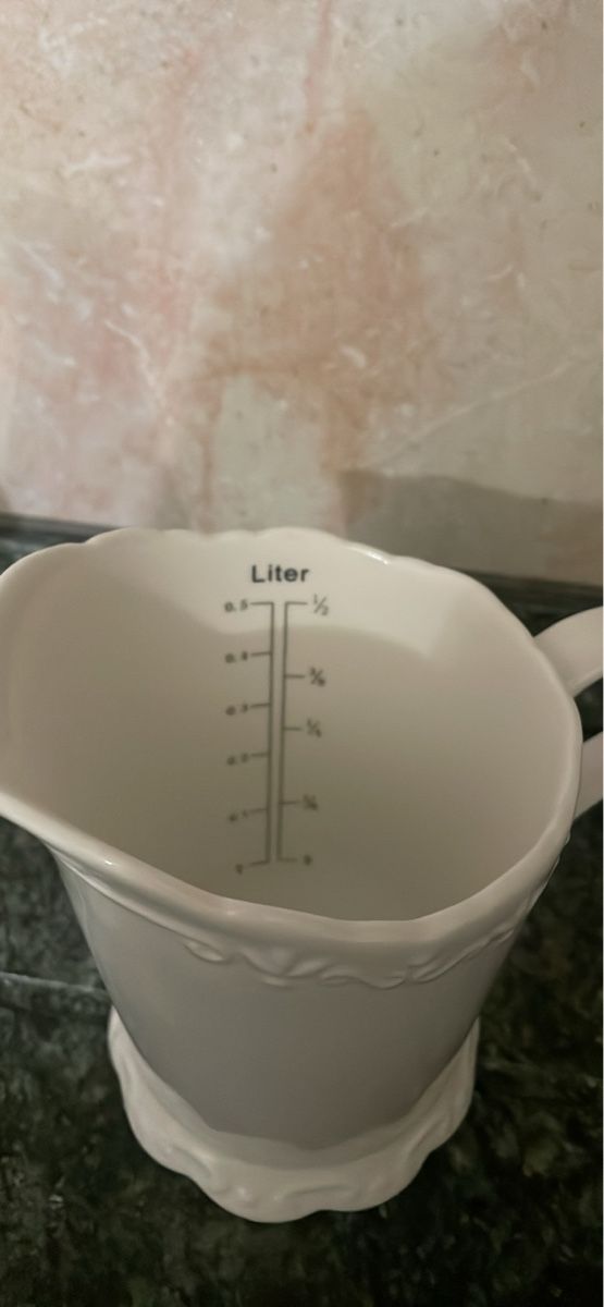 Caraffe: Porzellan Krug Messbecher – Usato da Schaffhausen venduto da Ibag 1