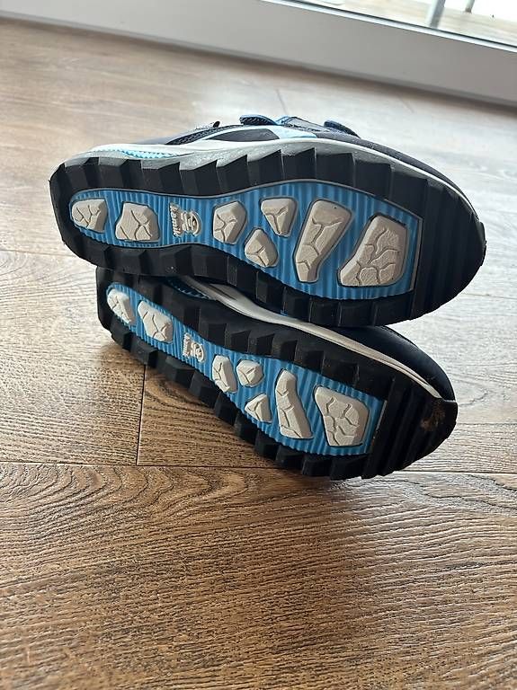 Scarpe per ragazzi: Kamik Winterstiefel Gr. 38 – Usato da Zeihen venduto da MaKaZeAg 2