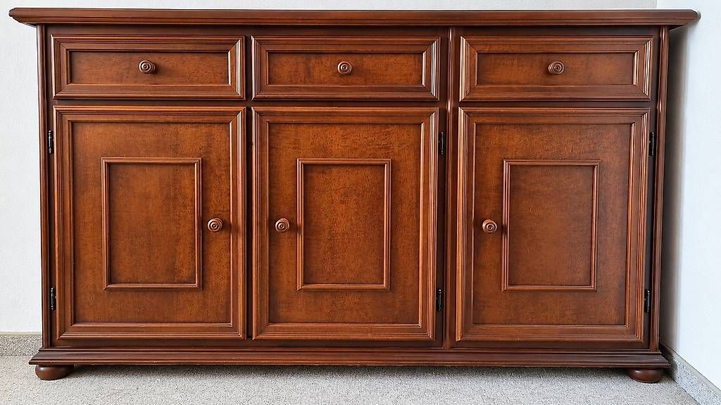 Kommoden: Komde 3 türig – Gebraucht aus Münchenbuchsee von Didiwinter