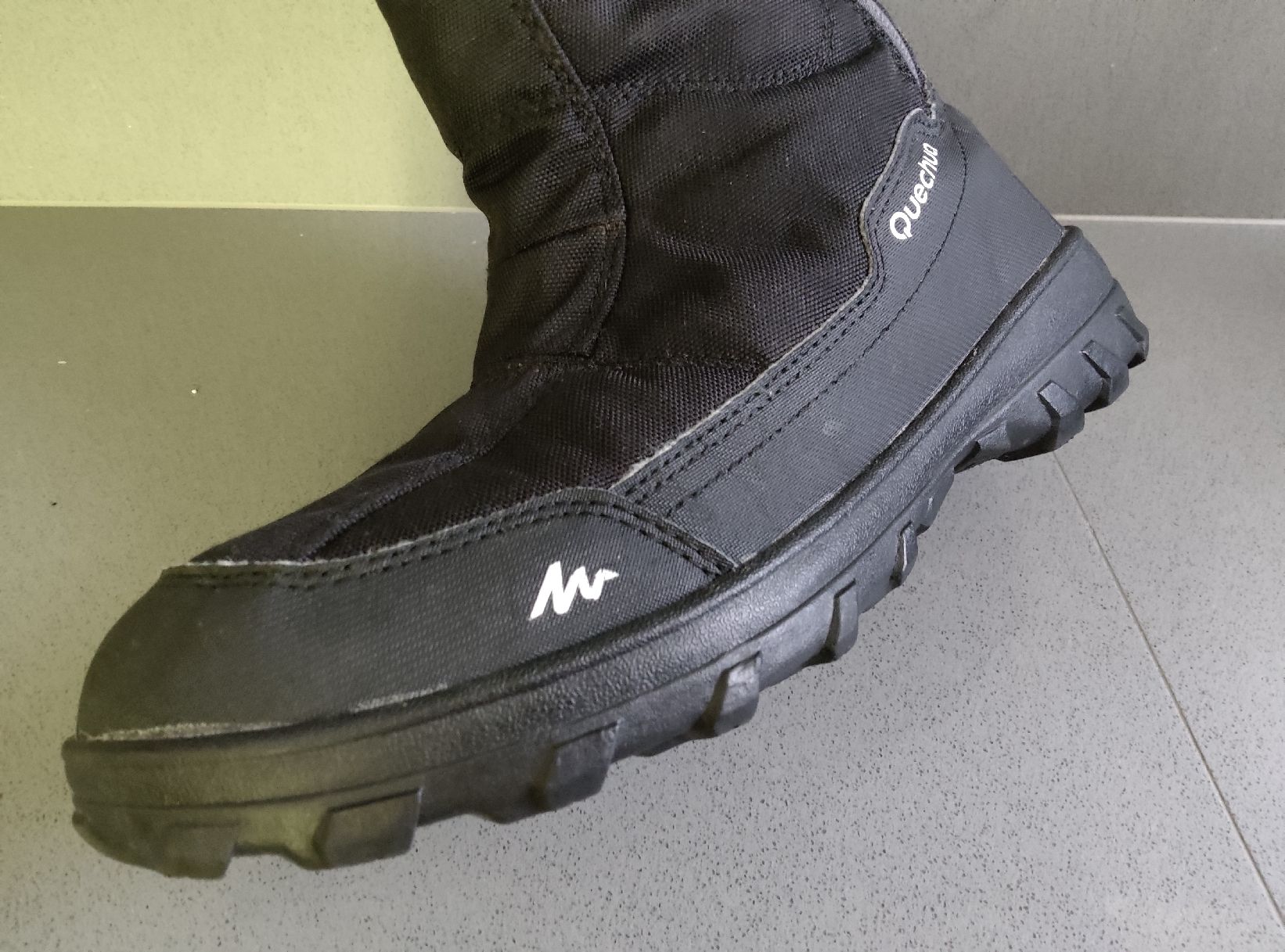 Scarpe da uomo: Herren WINTERSTIEFEL Gr. 41/ QUECHUA – Nuovo (secondo la descrizione) da Minusio venduto da Todesca 2