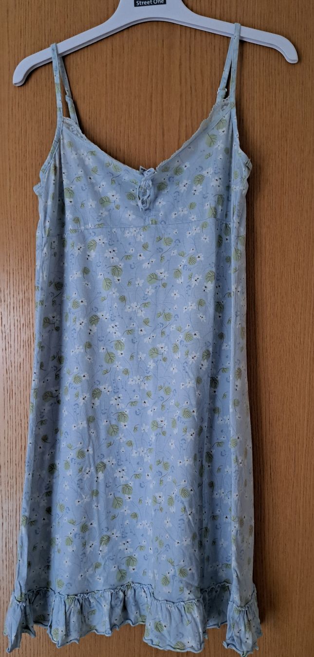 Calida Negligees & Pyjamas: CALIDA Sommernachthemd Gr.XS – Gebraucht aus Thalheim AG von Bekuadma