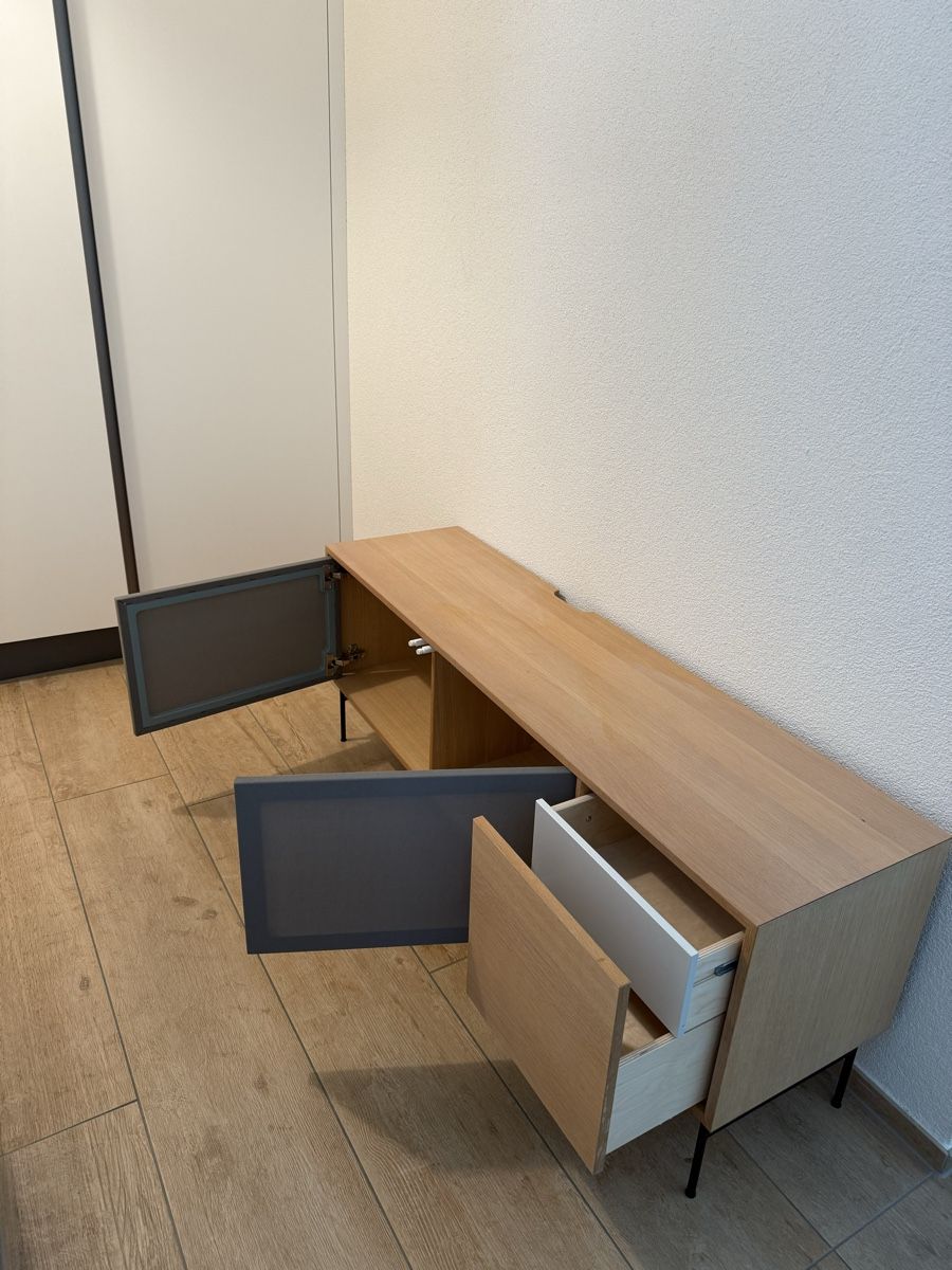 Bolia Meubles TV: Bolia TV Möbel  – D'occasion à Zürich par pie_pbs2 2