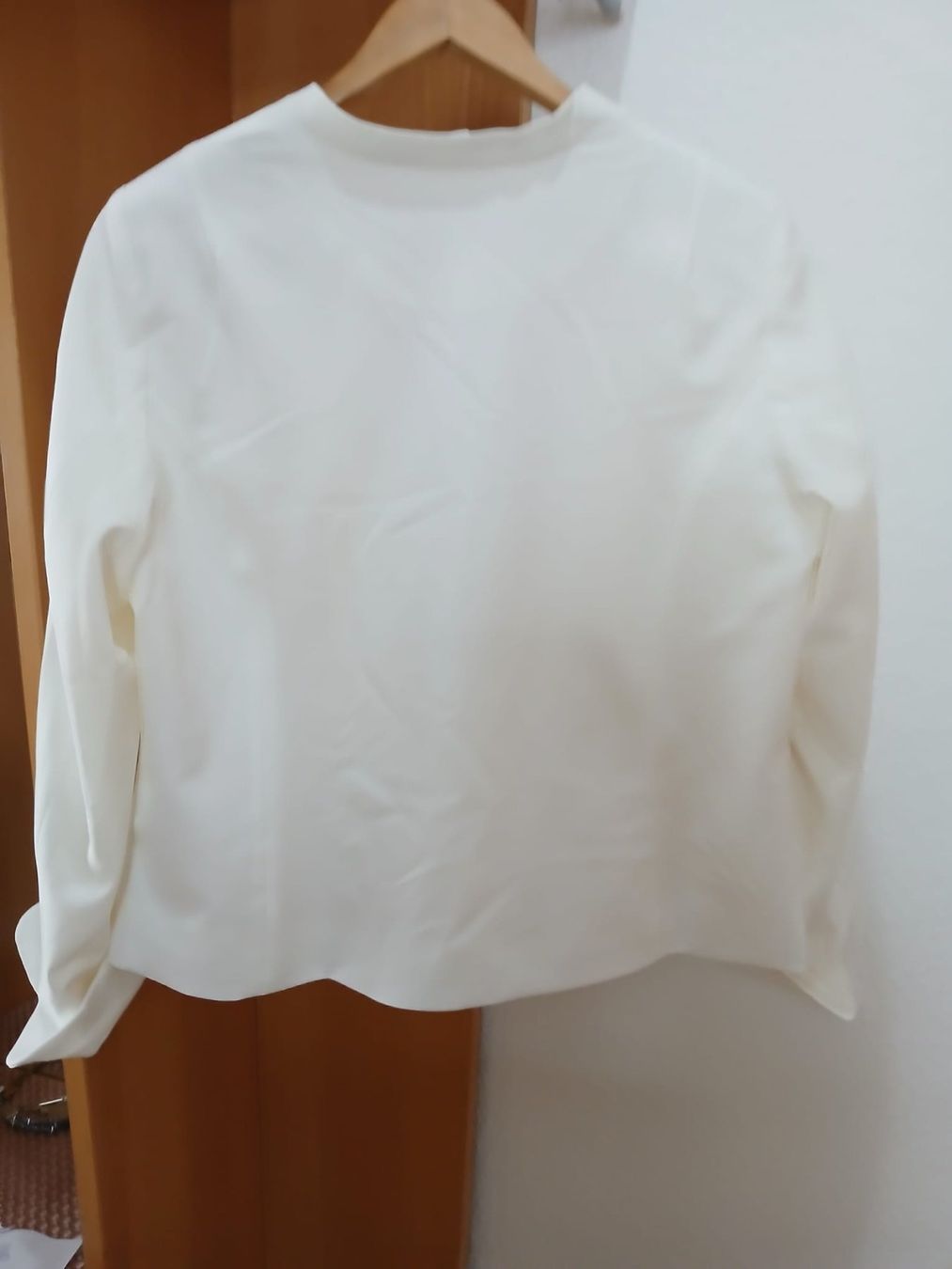 Giacche: Top erhaltener Blazer, Gr 40 – Usato da Zug venduto da vik_8fdf 1