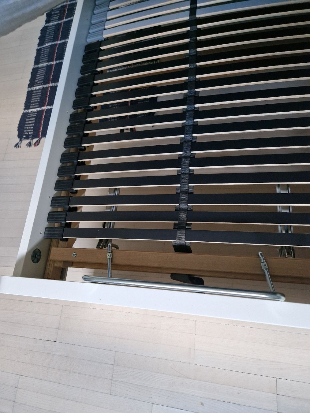 Letti: Bett 140cm – Usato da Nottwil venduto da eri_75kx 3