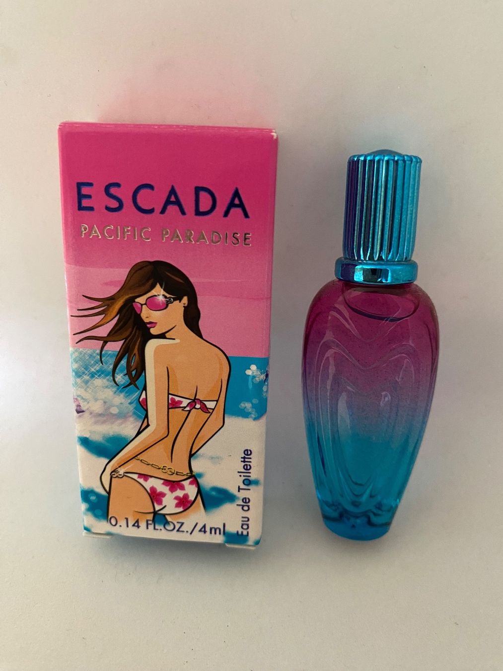 Escada Profumi & Eau de Toilette: Miniature Pacific Paradise Escada 4ml – Nuovo e nell'imballaggio originale da Bouveret venduto da wes_7zll