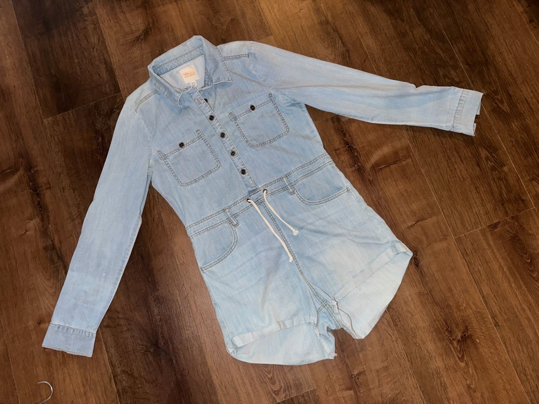 Billabong Tute: Billabong long sleeve romper - L – Usato da St-Sulpice VD venduto da juhdu