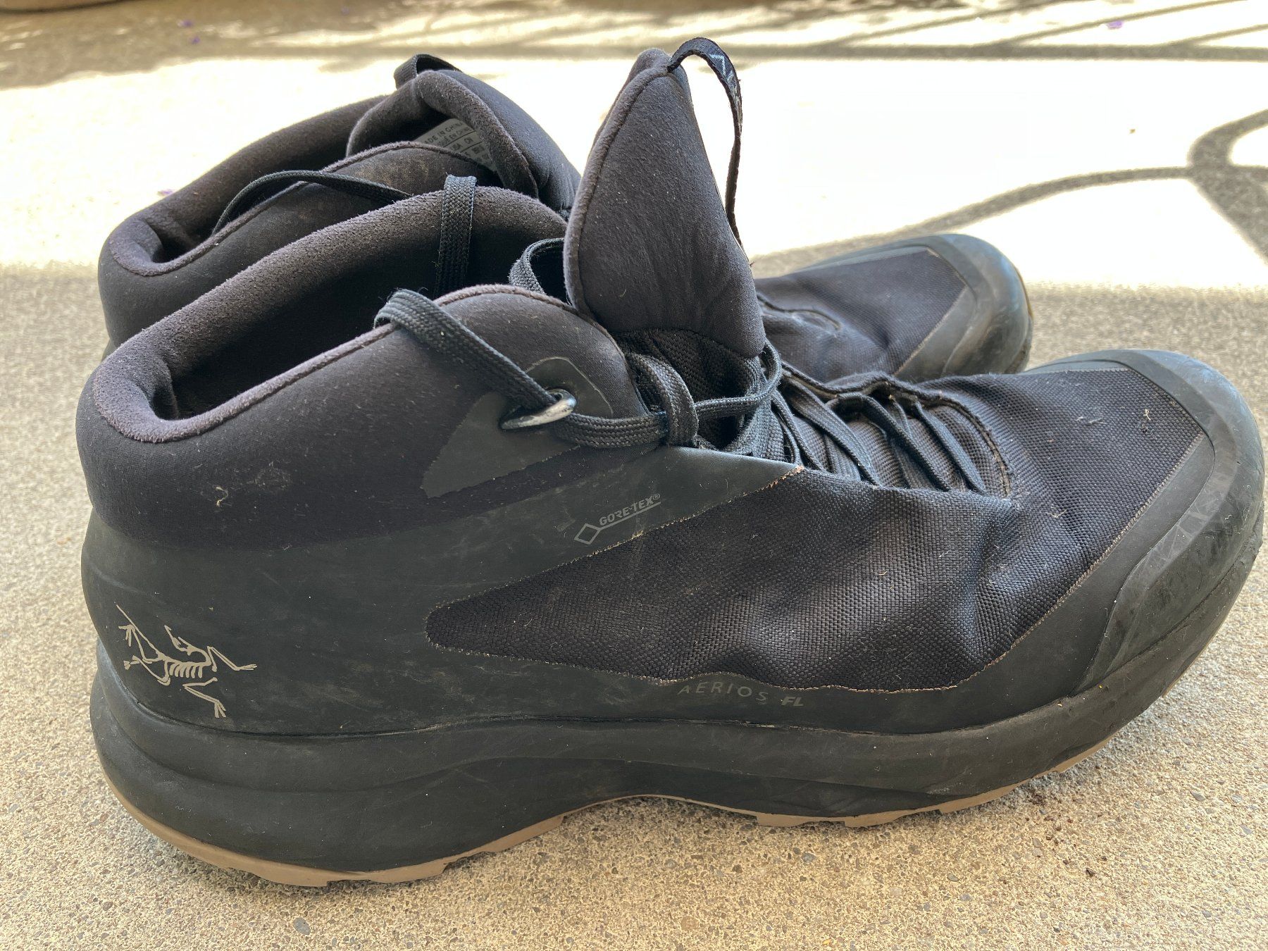 Arcteryx Chaussures hommes: Trekkingschuh von Arc'teryx Aerios FL schwarz – D'occasion à Zuerich par Debri 1