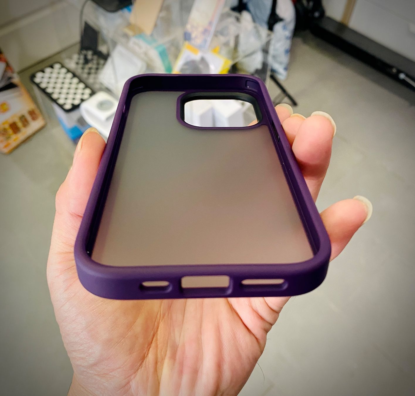 Cover & Protezioni schermo: coque iphone 14 pro/ pro Max cadre violet – Nuovo e nell'imballaggio originale da Morges venduto da DigiAC 1