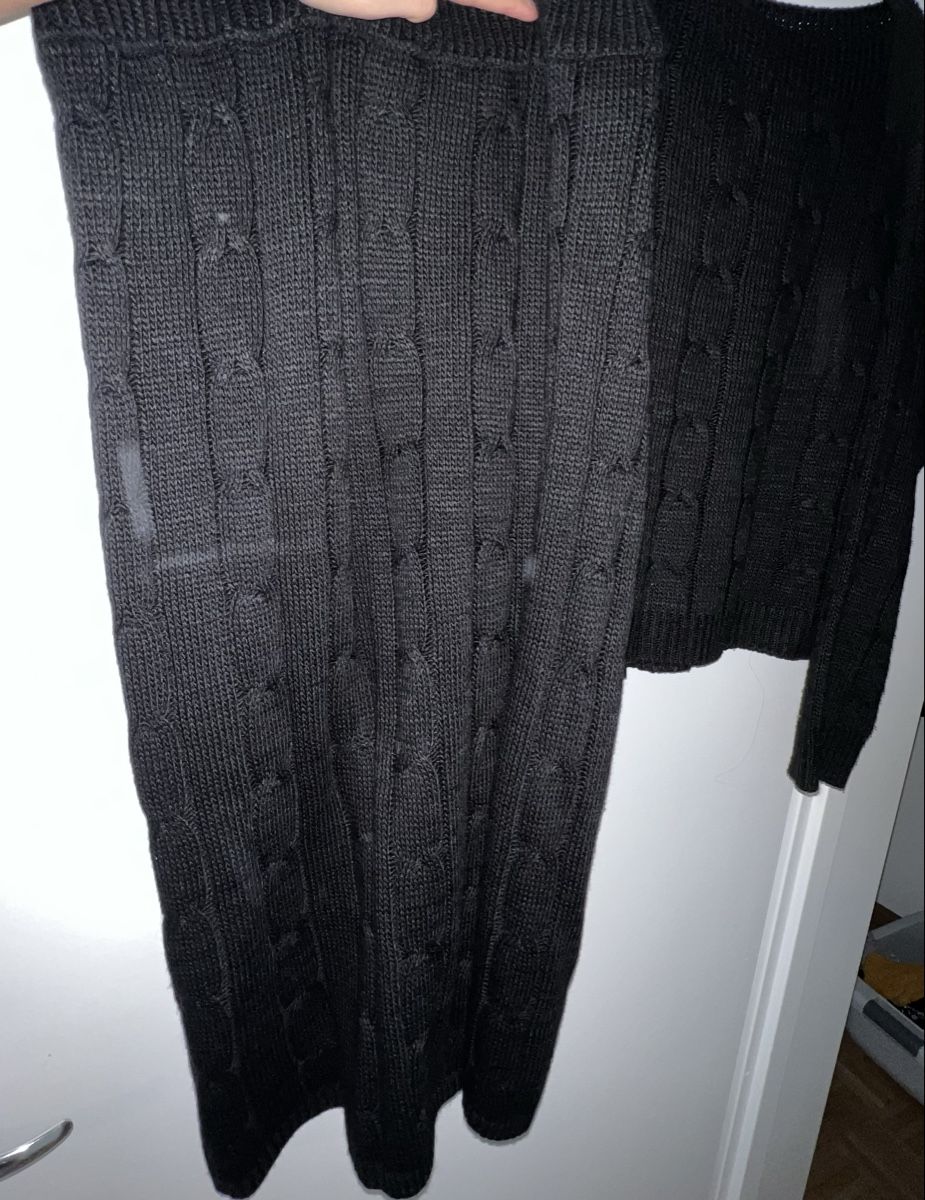Lotti di vestiti: Schwarzes Strick Set, Pullover und Rock – Nuovo (secondo la descrizione) da Biel/Bienne venduto da Peeeep10 2