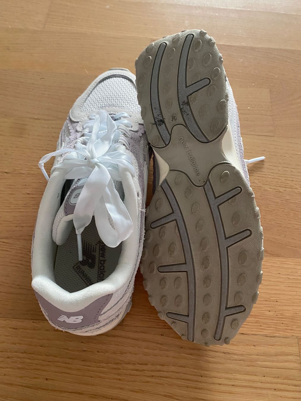 New Balance Scarpe da donna: New Balance Gr. 38 1/2 – Usato da Horw venduto da jea_jp26 4