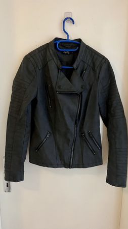 Coole ONLY Bikerjacke, Kunstleder, Grösse 36, Schwarz!