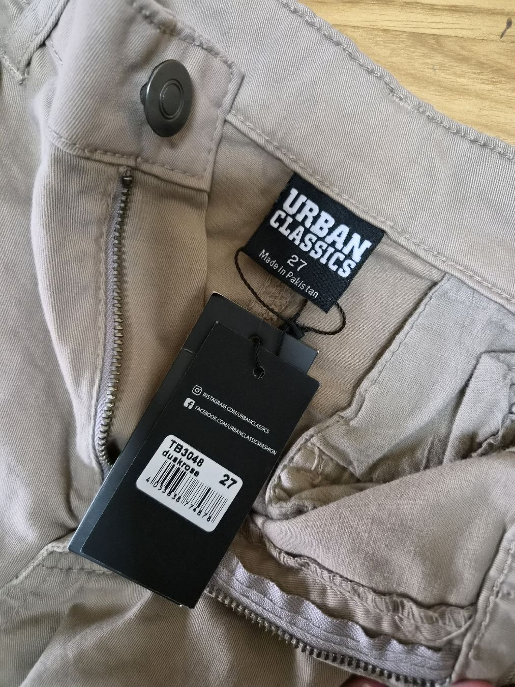Hosen: NEU Cargohose Urban Classics – Neu und originalverpackt aus Siebnen von Familie.Mayer 2