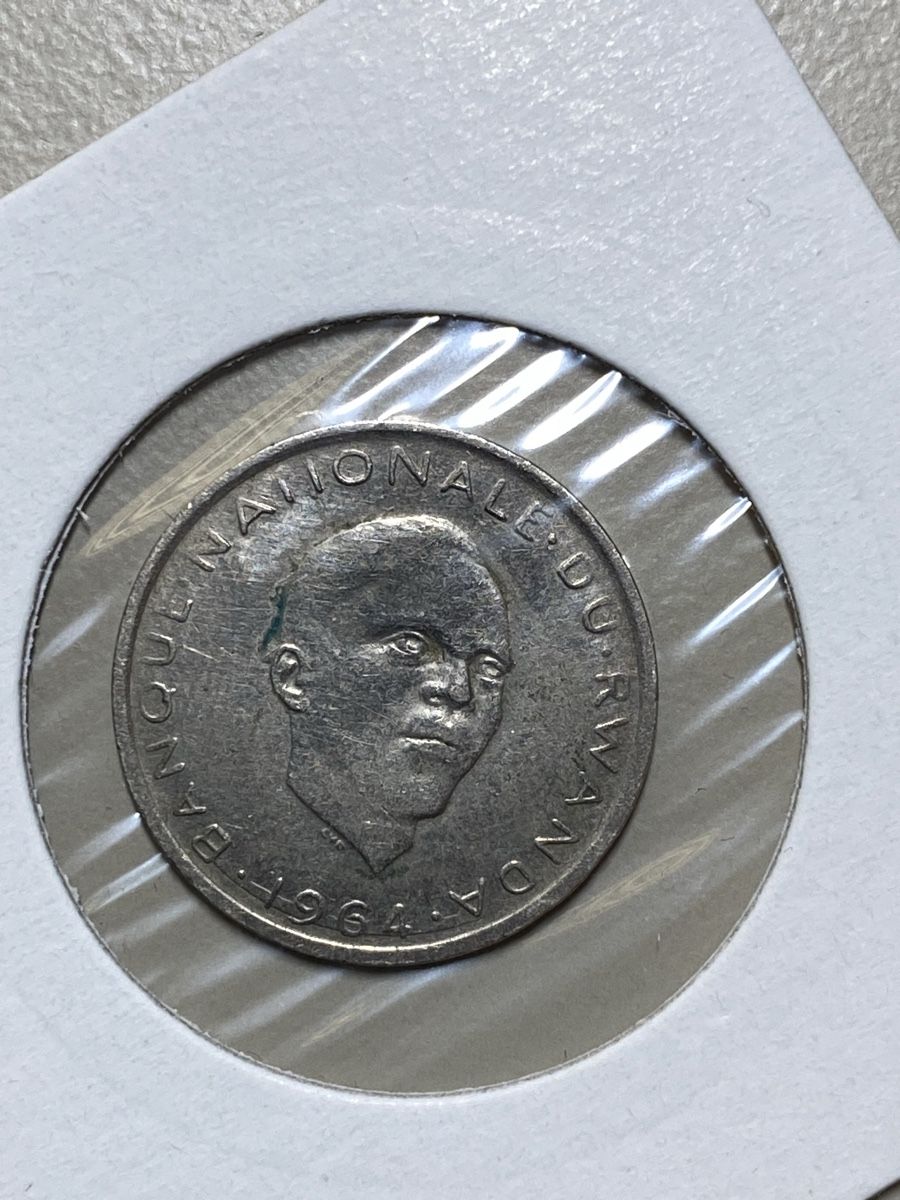Toutes les monnaies: Rwanda - 1 franc - 1964 – D'occasion à Payerne par Mike1682 1