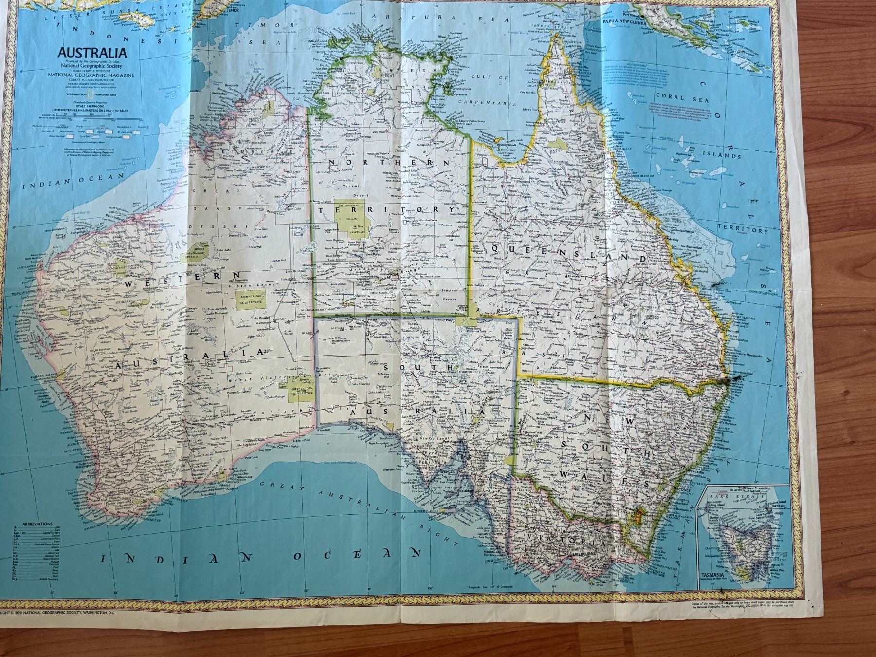 Landkarten & Atlanten: ältere Map von Australien – Gebraucht aus Wängi von squirrelwoman