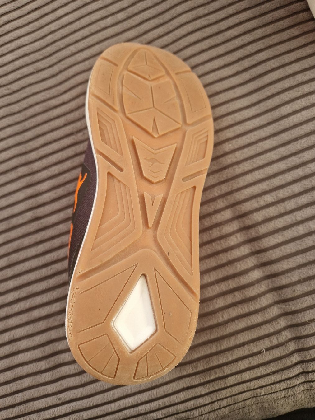 Scarpe per ragazzi: Kangaroos Hallenschuhe grösse 36 – Usato da Schiers venduto da twisti84 4