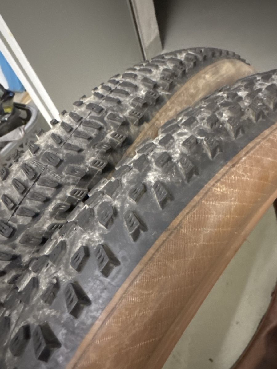 Pièces détachées: Schwalbe Racing Ray – D'occasion à Hunzenschwil par mila012 2